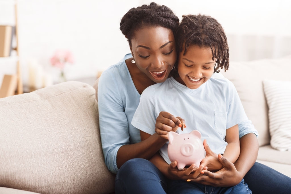 money saving tips for mom on a budget